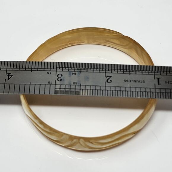 Vintage Retro Bracelet - Picture 3 of 6